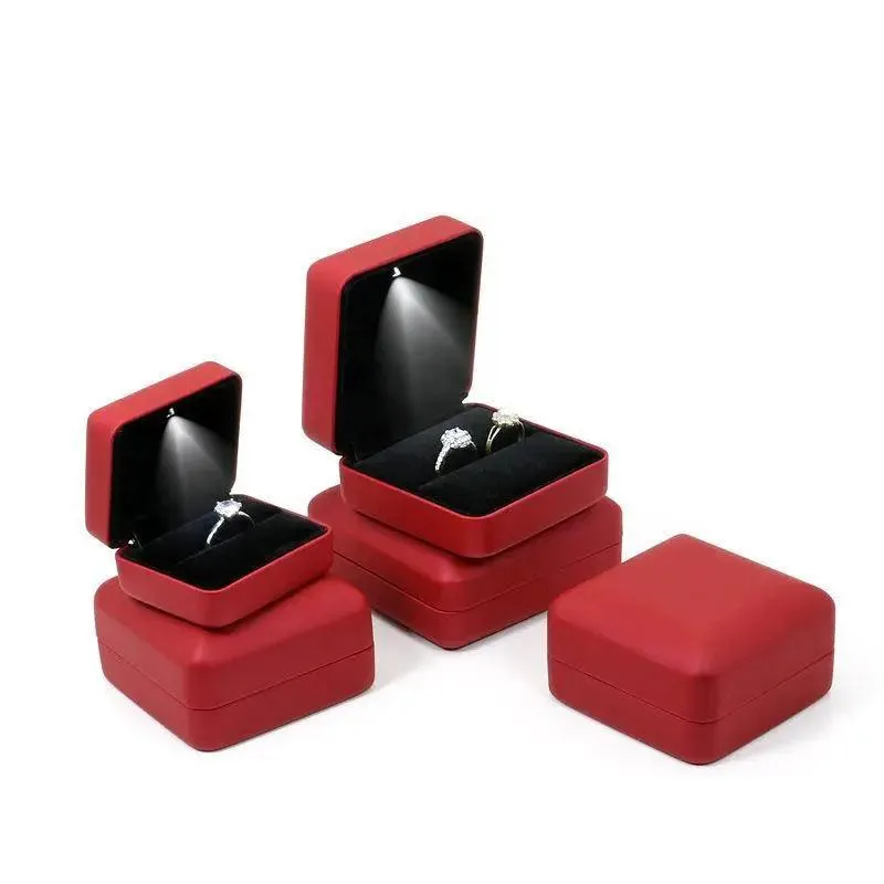 100PCs Jewelry Gift Leather LED Wedding Ring Boxes