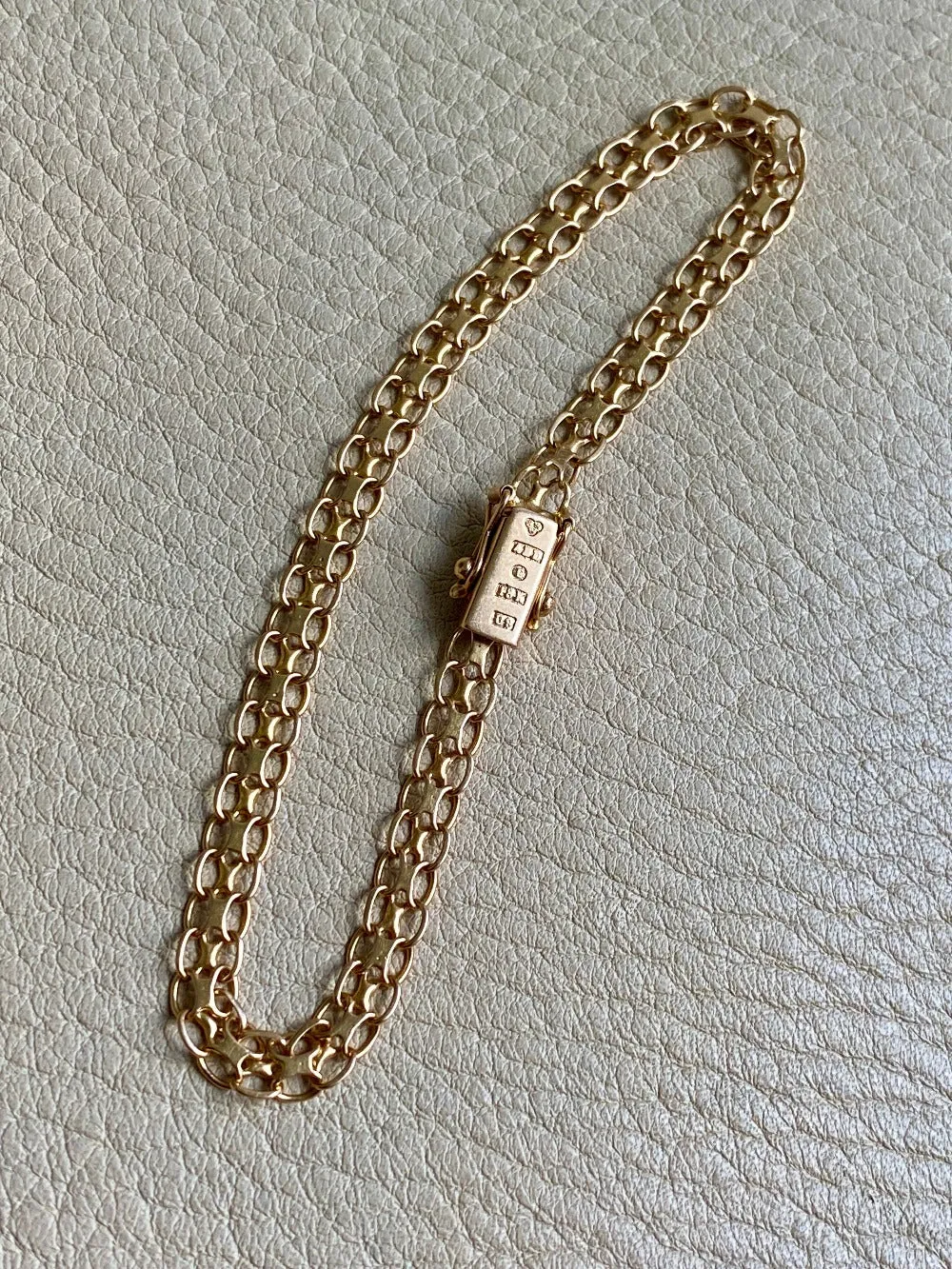 1970 Vintage 18k gold slim x-link bracelet - 7.5 inch length
