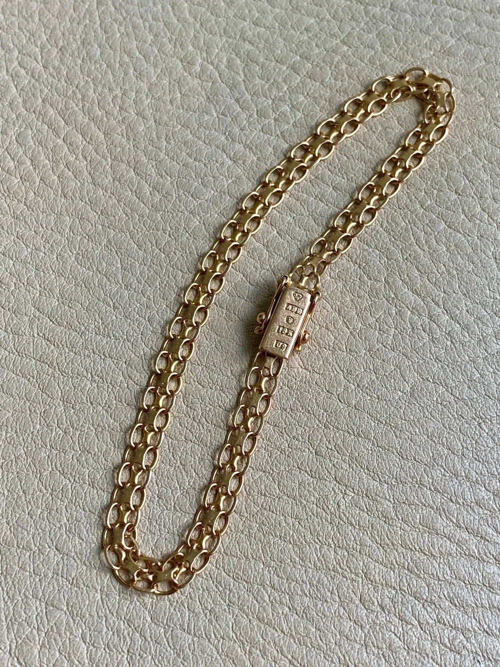 1970 Vintage 18k gold slim x-link bracelet - 7.5 inch length