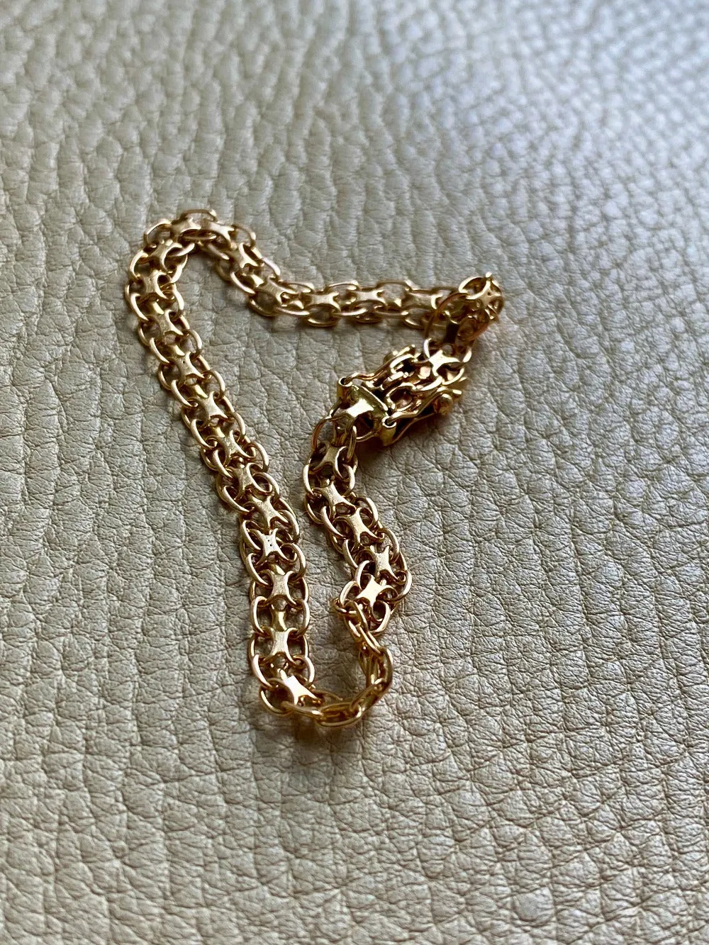 1970 Vintage 18k gold slim x-link bracelet - 7.5 inch length