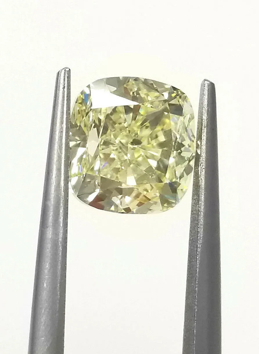 3 CT YELLOW COLOR NATURAL LOOSE DIAMOND HUGE GIA CERTIFIED CUSHION CUT VS2