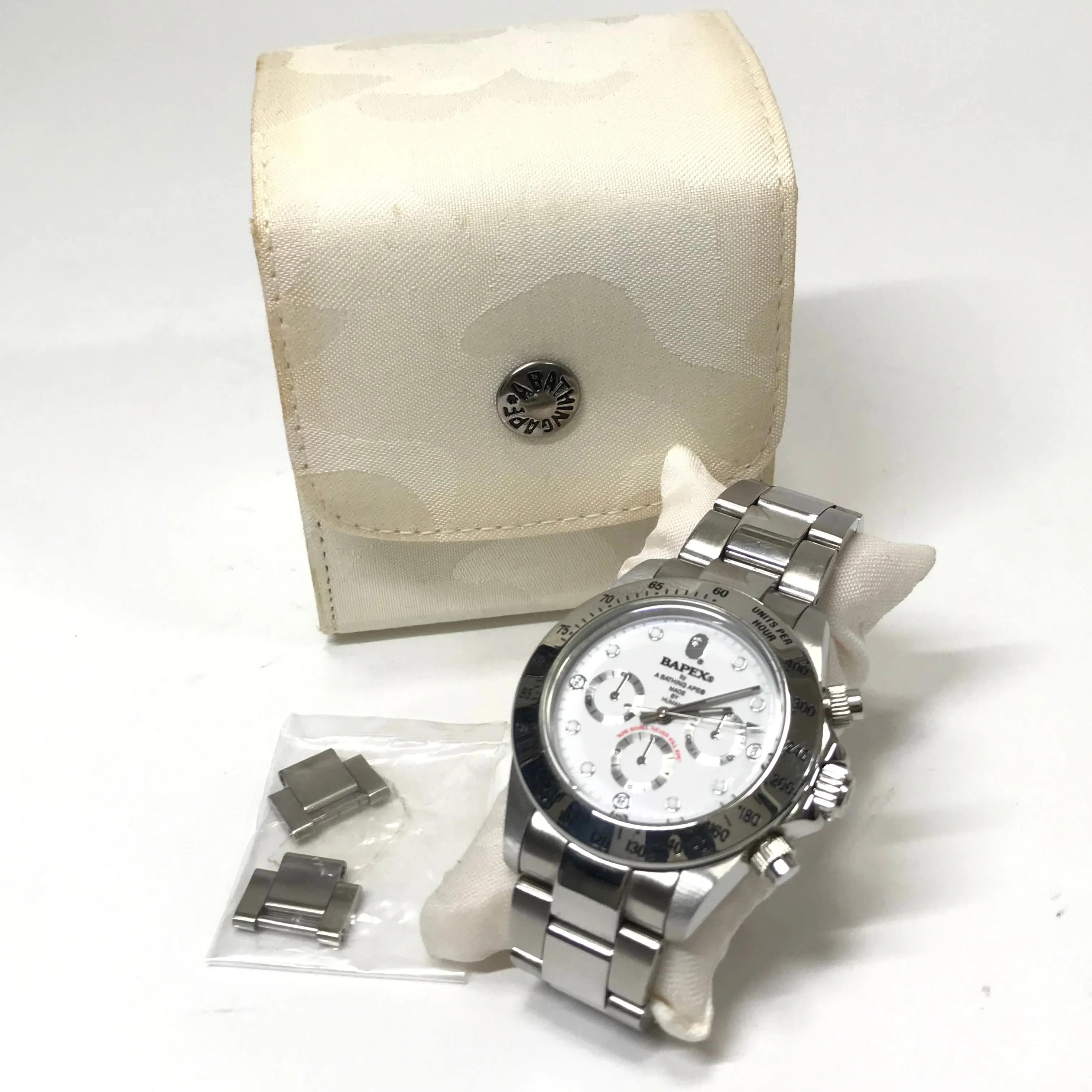 A Bathing Ape Bape Type 3 'Daytona' Bapex Watch Silver/White