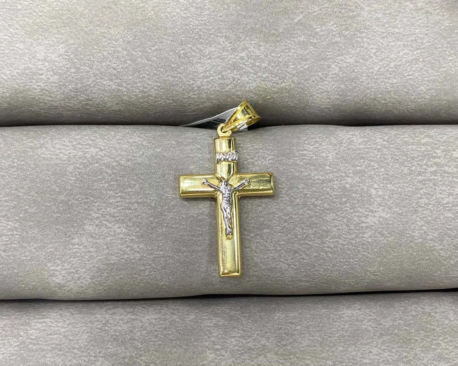 CROSS - Valentine Gold Gifts In Lebanon - 18K Valentine Gifts In Lebanon