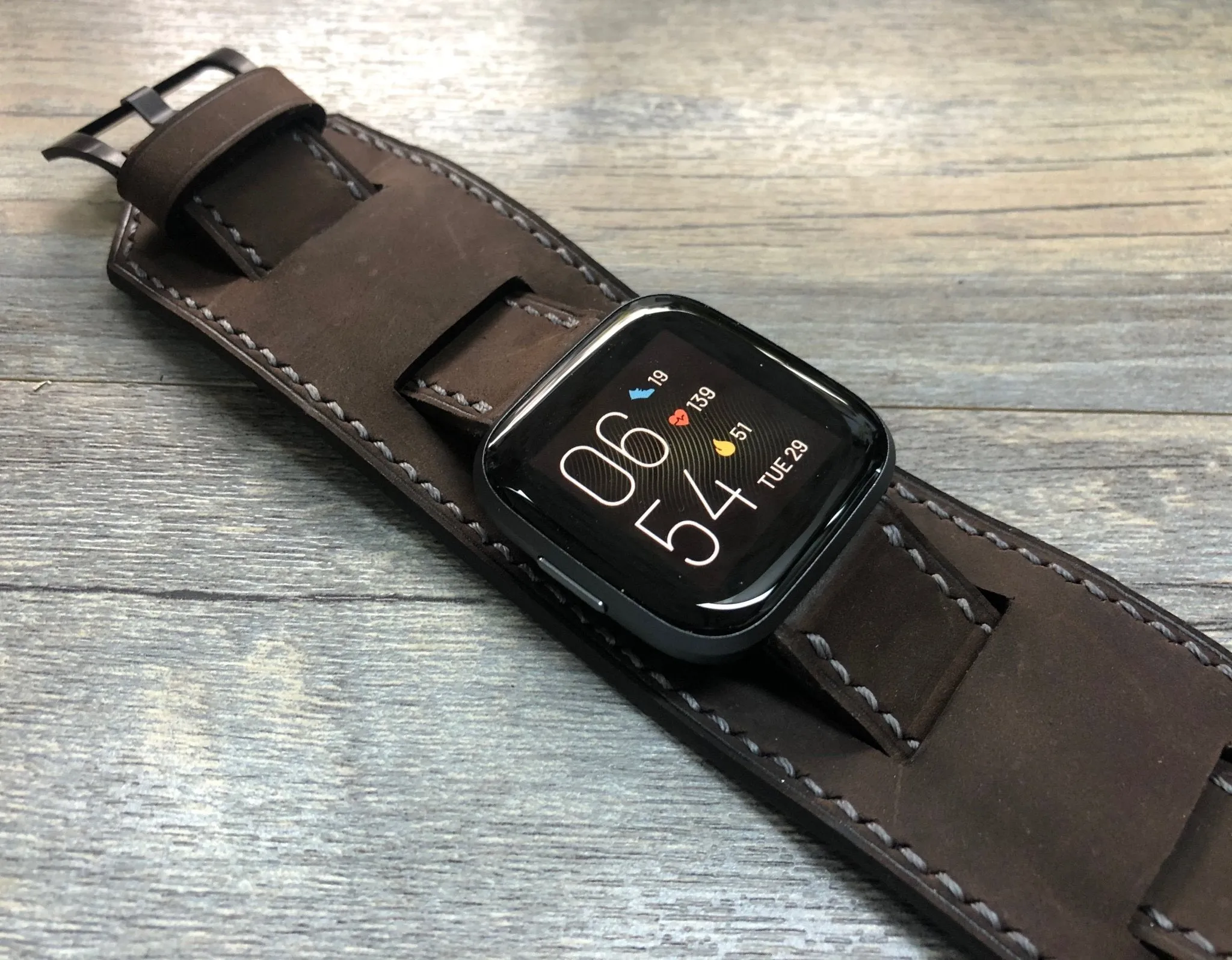 Fitbit Versa 2, Fitbit Watch Band, Watch Strap, Versa Lite Full bund Watch Strap, Leather cuff Watch Strap, Dark Brown Fitbit Leather Watch Band