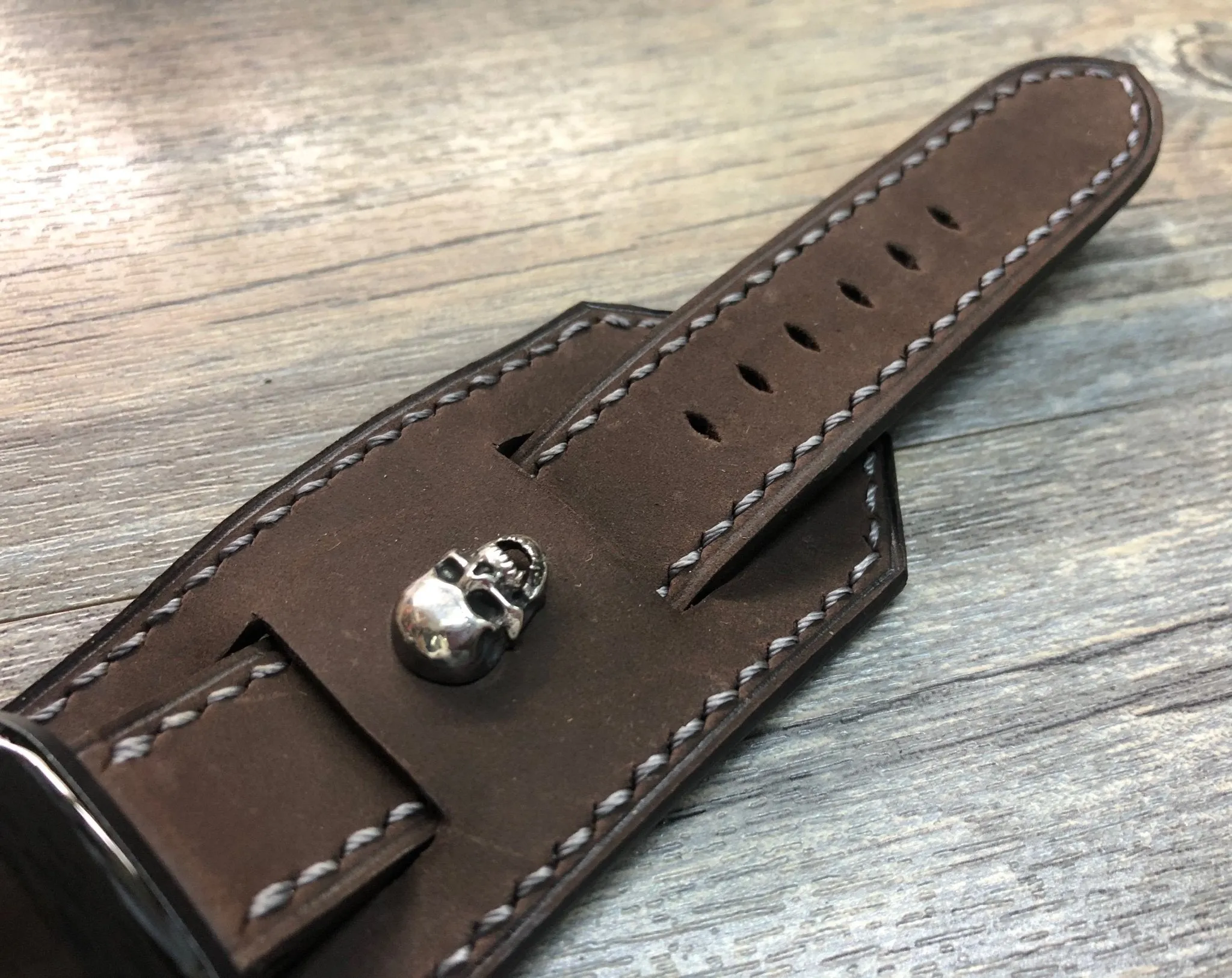 Fitbit Watch Band, Watch Strap, Fitbit Versa 2, Versa Lite Watch Strap Replacement, Dark Brown Fitbit Leather Watch Band, Sterling Silver 925 Skull