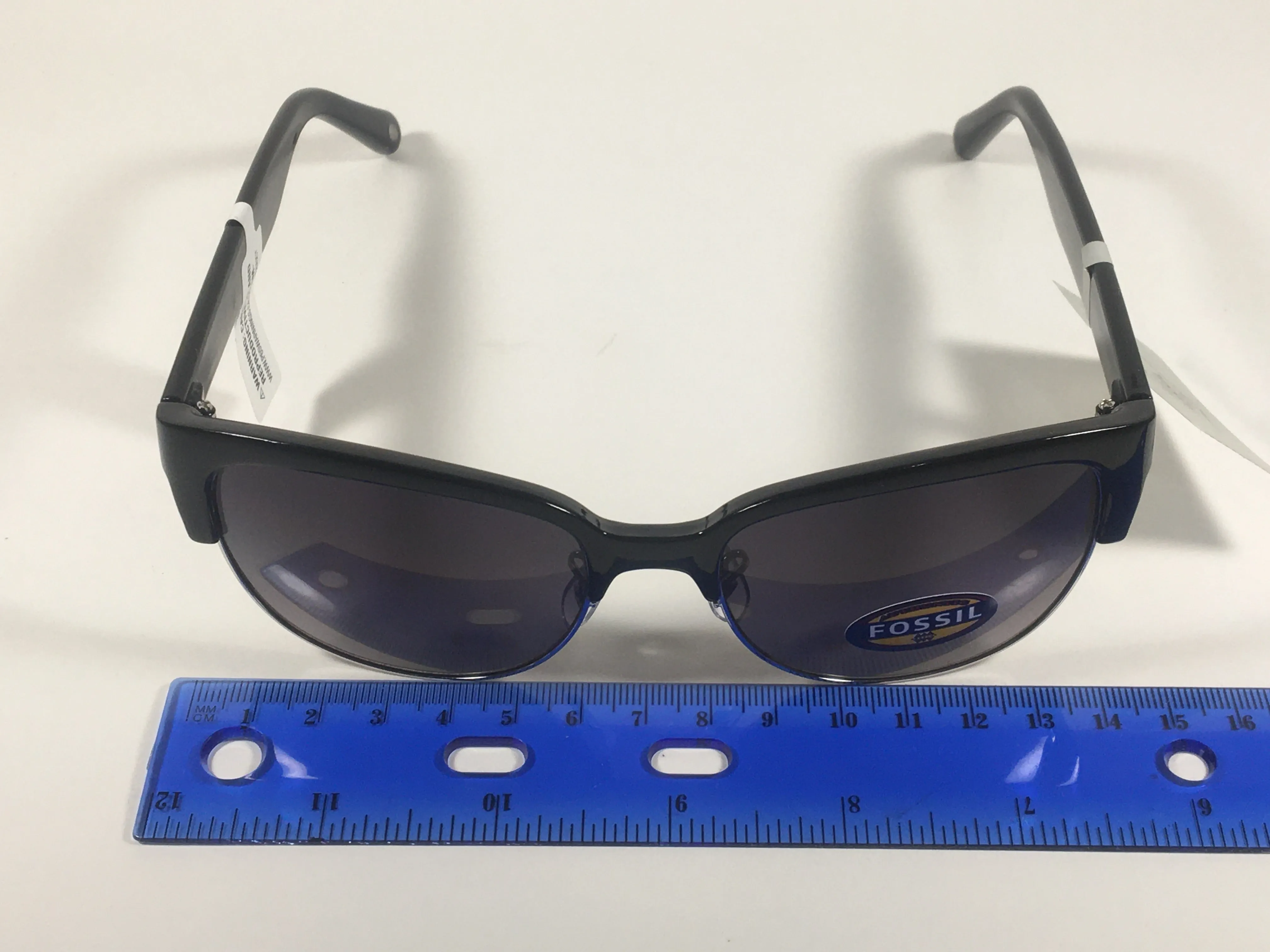 Fossil Catty Club Sunglasses Black Gloss Frame Silver Trim Smoke Gradient Lens FW148