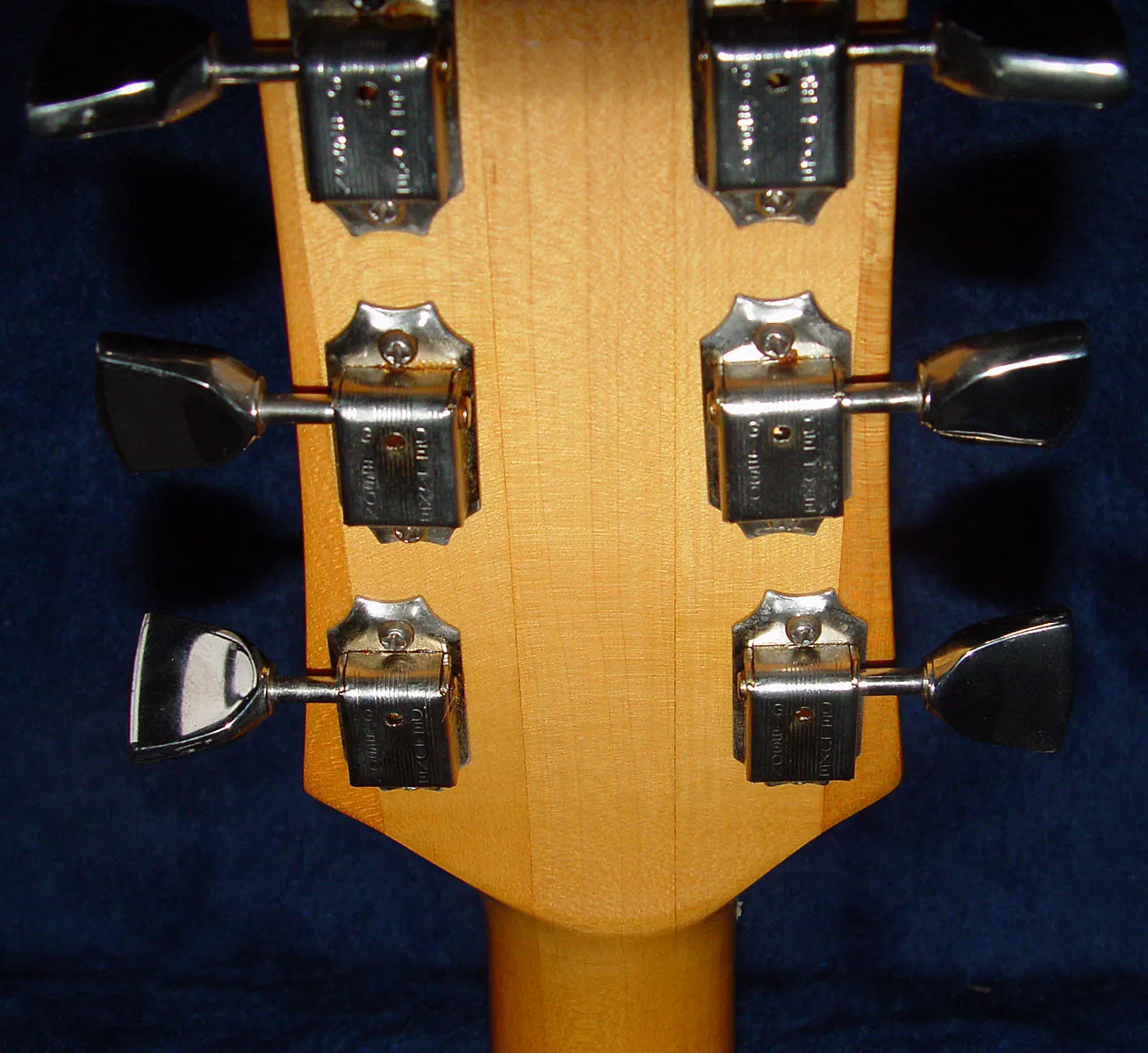 Gibson Midnight Special L-6S Custom Color 1975