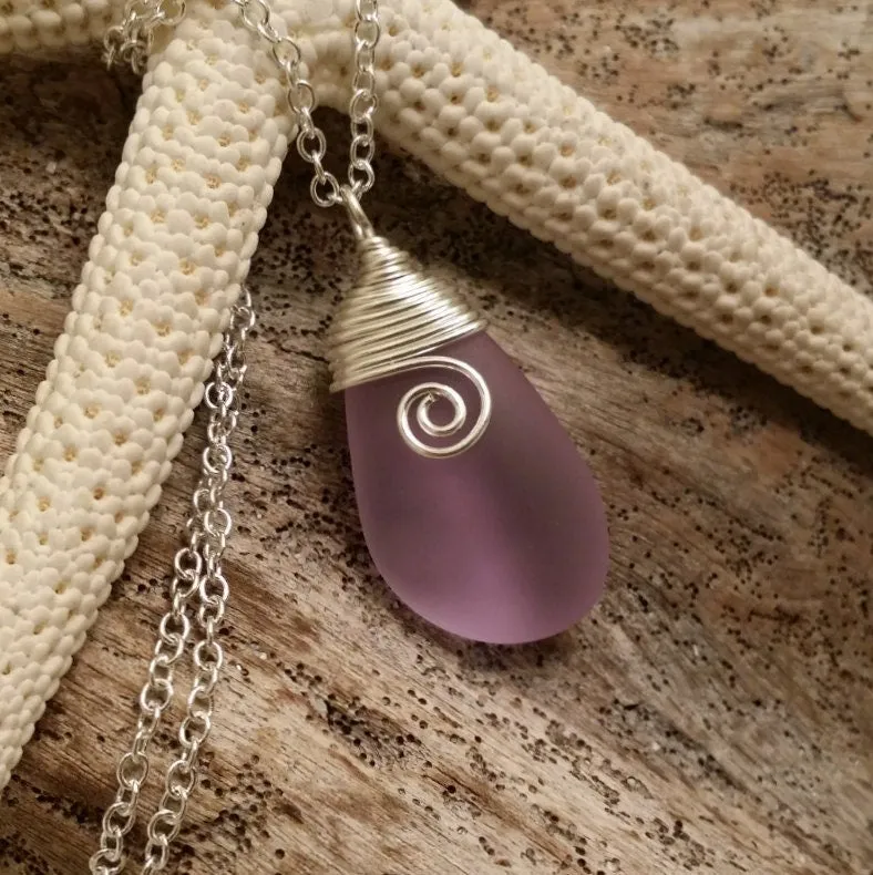 Hawaiian Jewelry Sea Glass Necklace, Wire "Magical Color Changing" Purple Necklace, Beach Jewelry Birthday Gift(February Birthstone Jewelry)