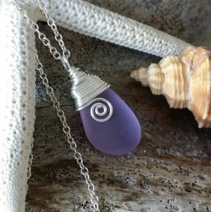 Hawaiian Jewelry Sea Glass Necklace, Wire "Magical Color Changing" Purple Necklace, Beach Jewelry Birthday Gift(February Birthstone Jewelry)