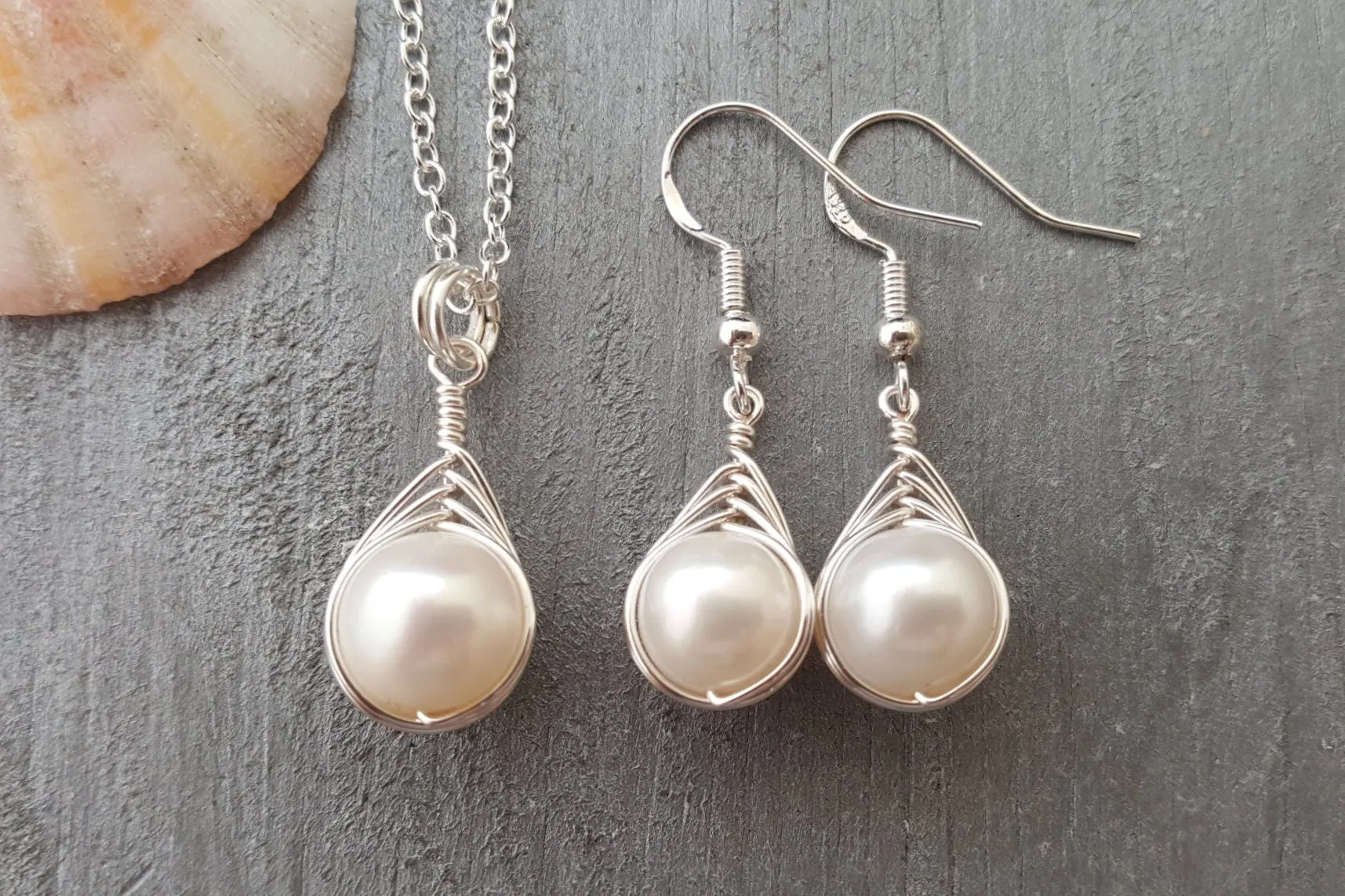 Hawaiian Jewelry SET For Women, Unique Wire Braided Natural Pearl Necklace Pearl Earrings Set, Beach Jewelry Birthday Gift (June Birthstone)