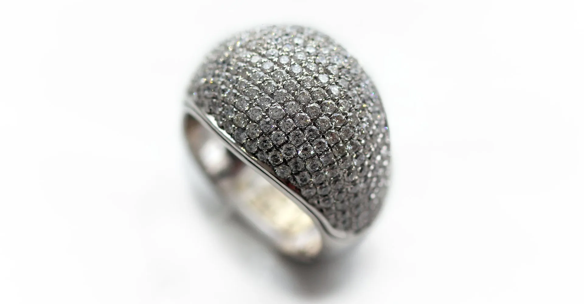 Iced out jewelry- custom jewelry design