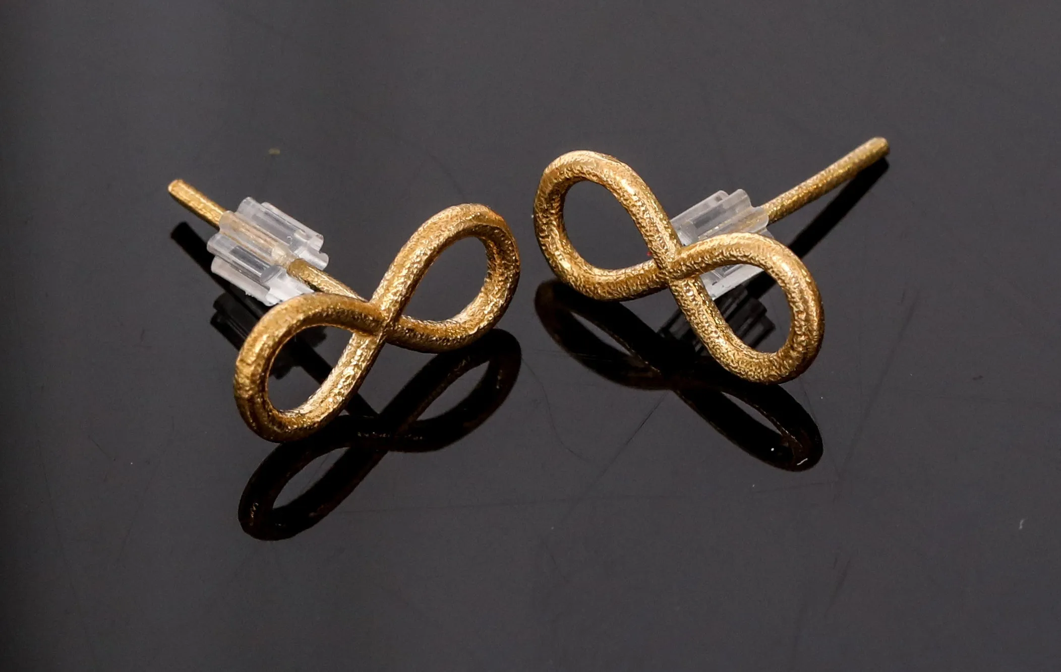 Infinity Post Earrings (Metal)