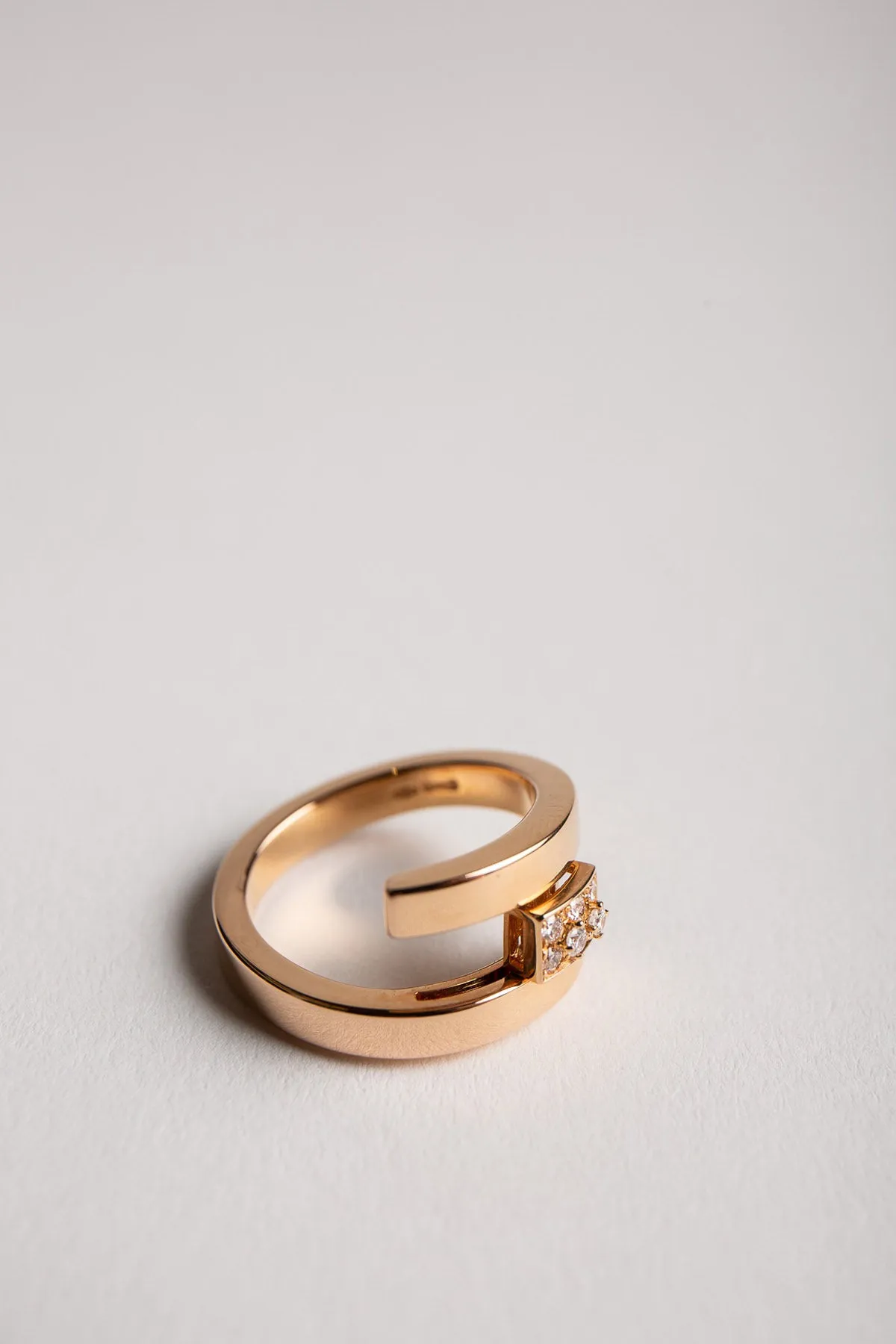 MATTIA CIELO | DIAMOND SLIDE RING