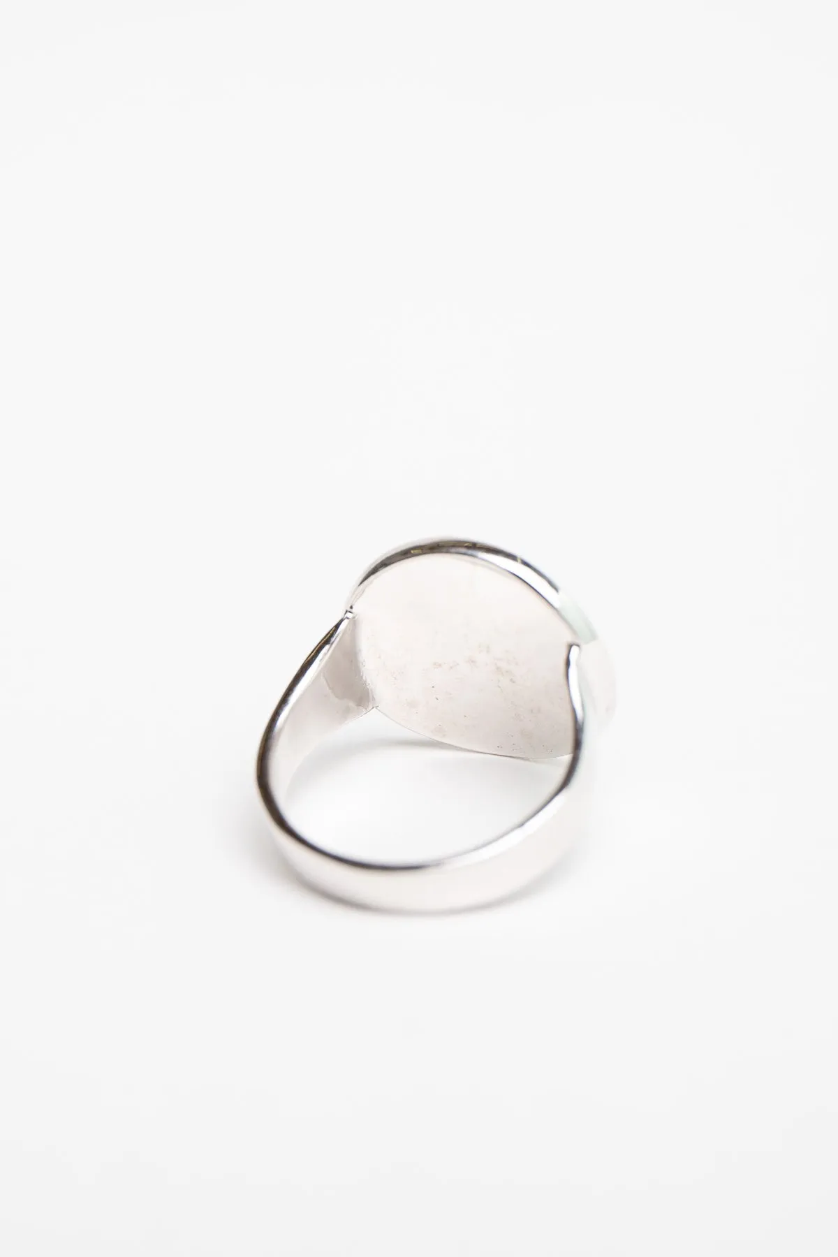 MAUD JEWELRY | 18K WHITE GOLD DIAMOND COIN RING