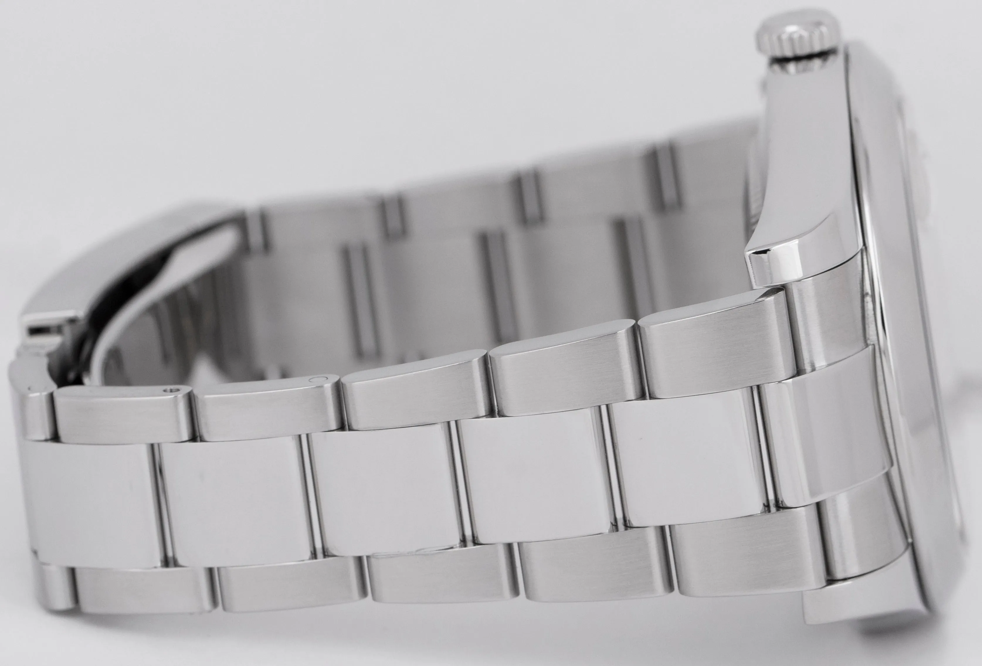 MINT Rolex DateJust II 41mm White Smooth Bezel Stainless Steel Watch 116300