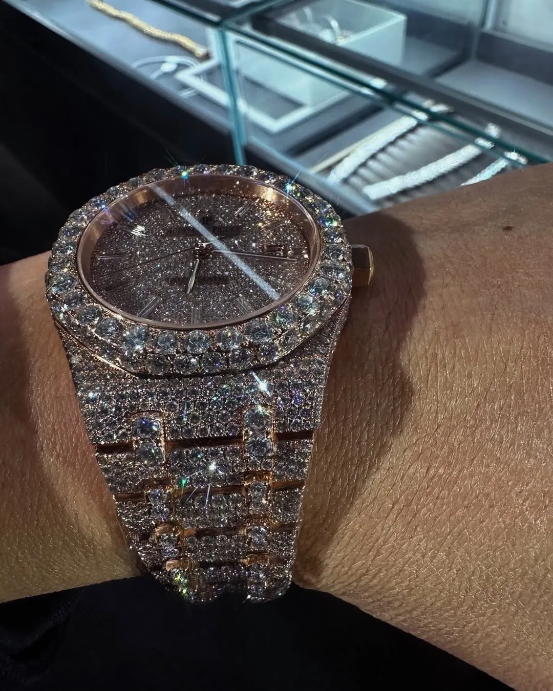 MOISSANITE AP WATCH | AUDEMARS PIGUET ROYALOAK BUSTDOWN W 205