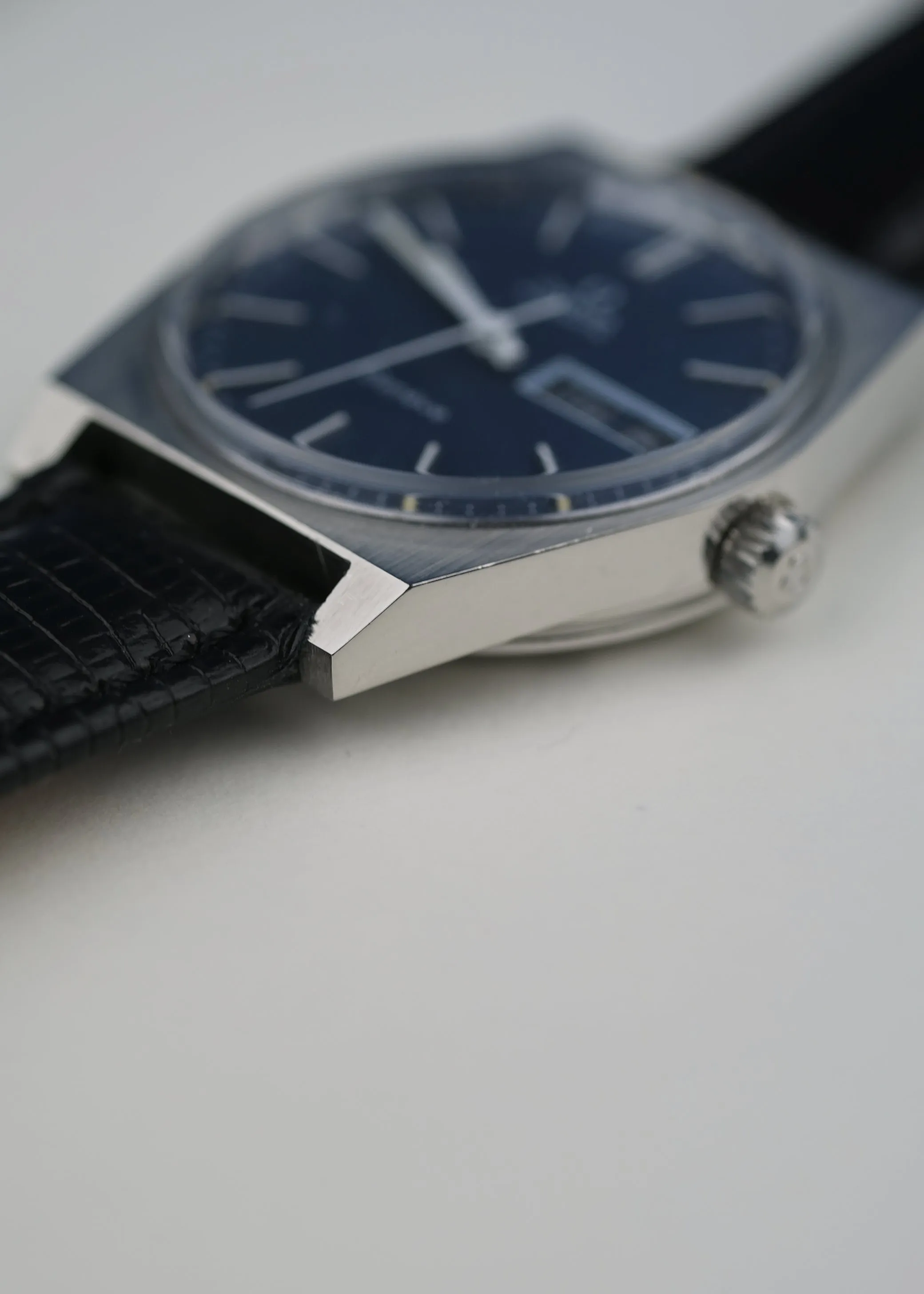 Omega Geneve Day/Date Blue Dial