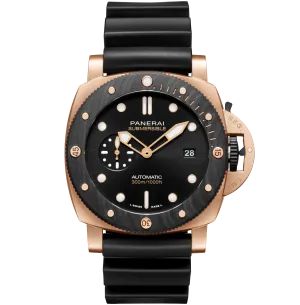 Panerai Submersible QuarantaQuattro Goldtech™ OroCarbo, 44mm