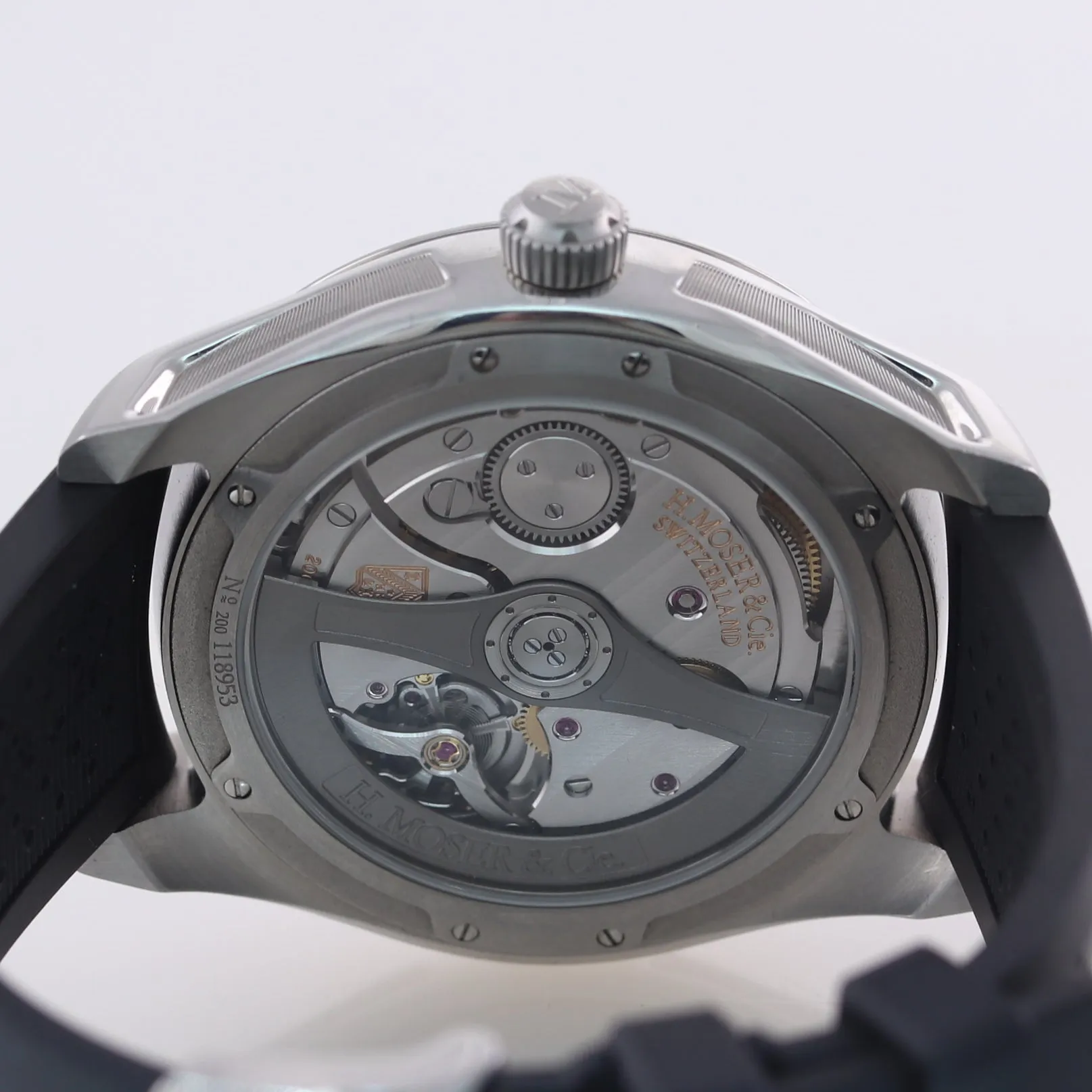 PAPERS H. Moser & Cie. Pioneer Centre 3200-1200 42mm Blue Fumè Steel Watch box