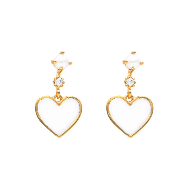 Pearlfect Heart Earrings