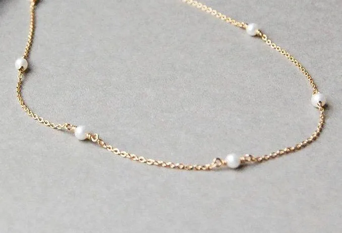 PETITE PEARL CHAIN