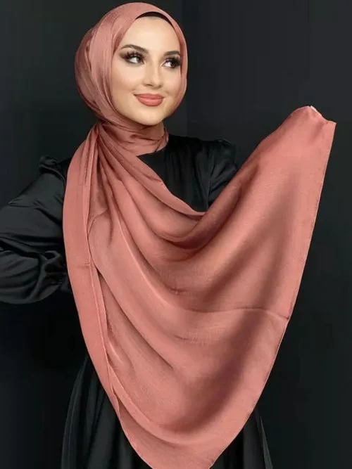 "Elegant Silk Abaya with Matching Satin Head Scarf - A Luxurious Hijab Set for any Occasion"