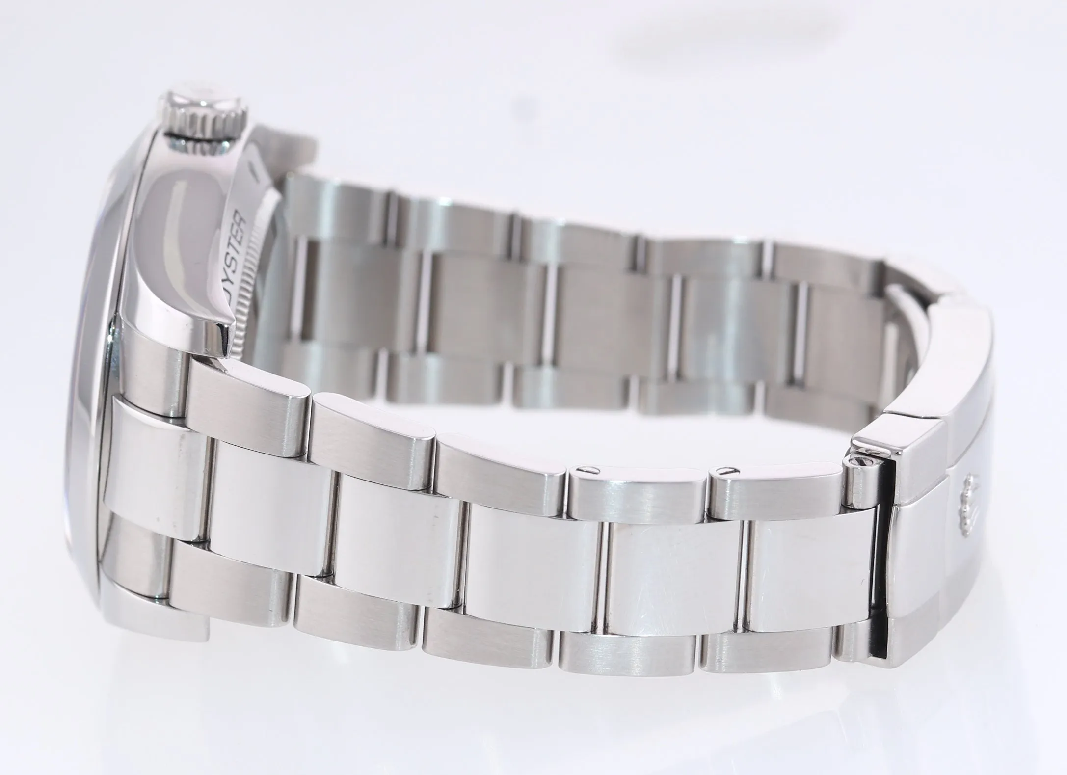 Rolex Milgauss 116400 White Orange 40mm Steel Anti-Magnetic Watch Box