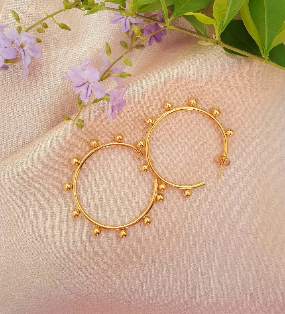 Selena Hoops
