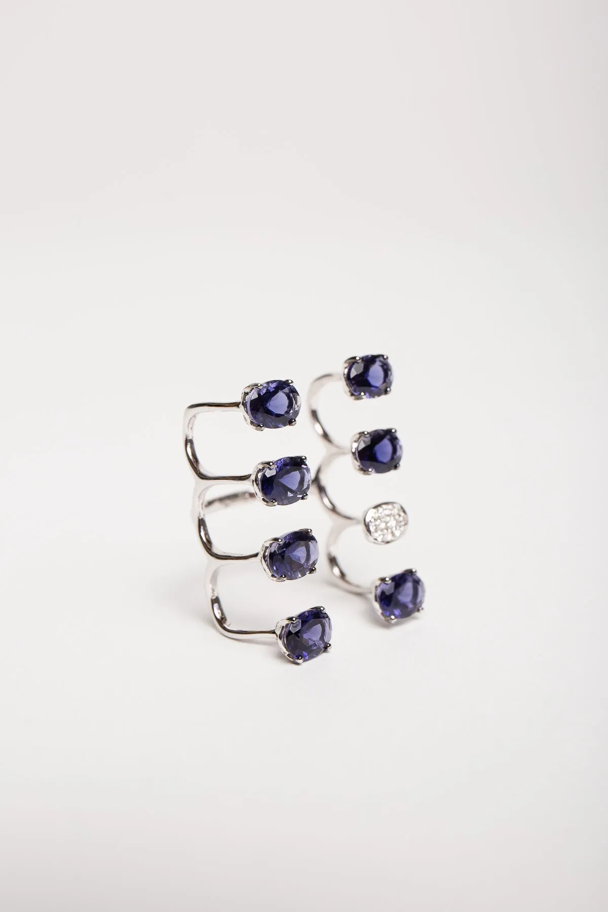 STEFERE | 18K WHITE GOLD 10 DIAMOND LOLITE RING