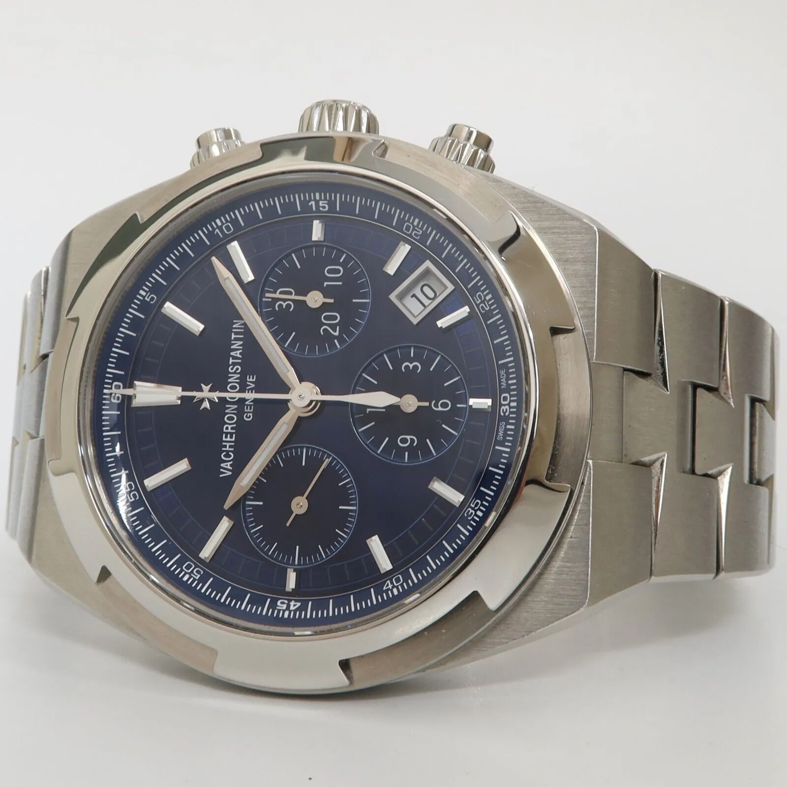 Vacheron Constantin Overseas Chronograph Blue Dial Chronograph Steel 5500V