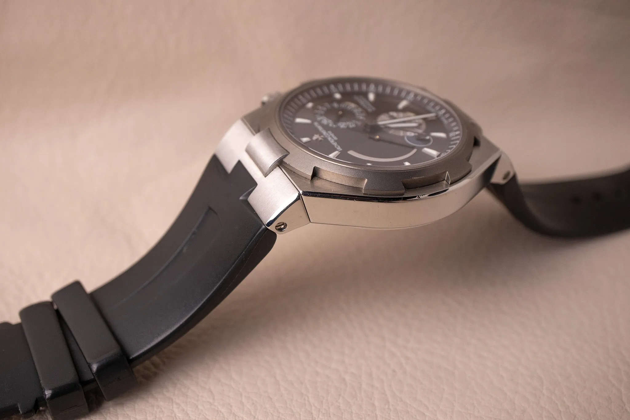 Vacheron Constantin Overseas Dual Time 47450/000W-9511