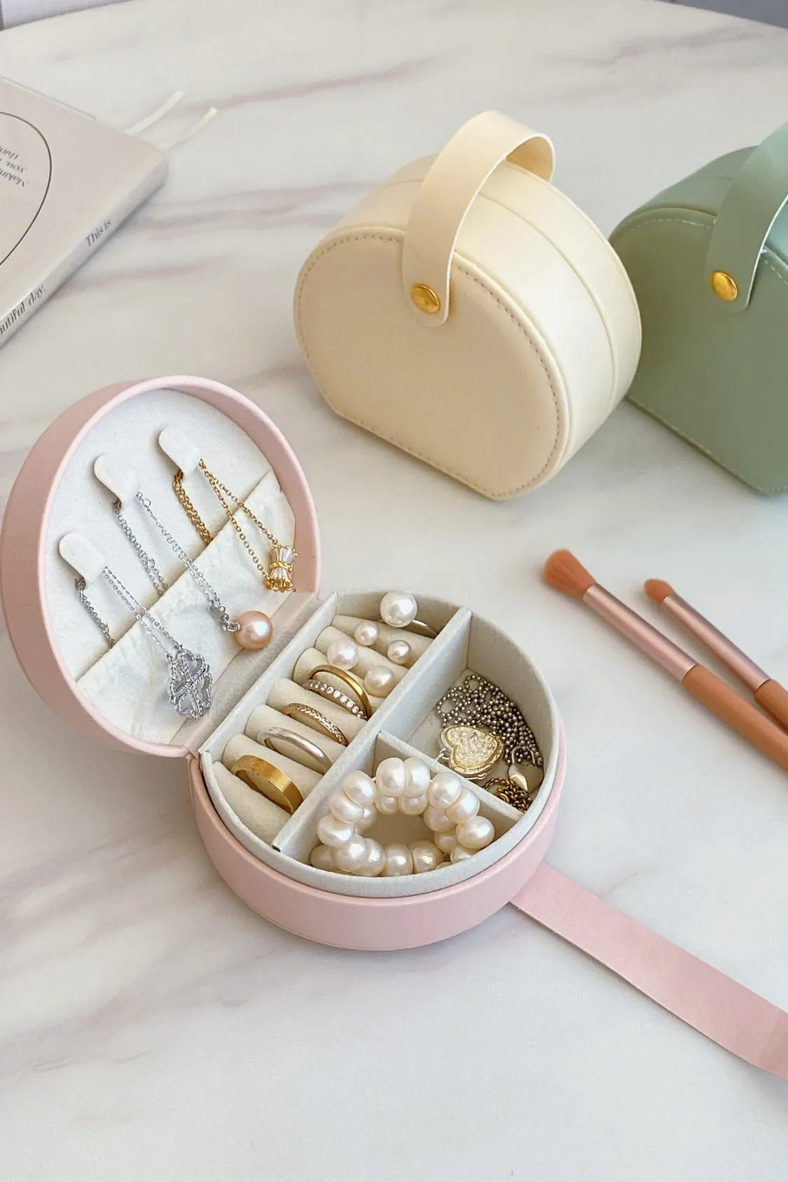 Vera Jewelry Travel Box