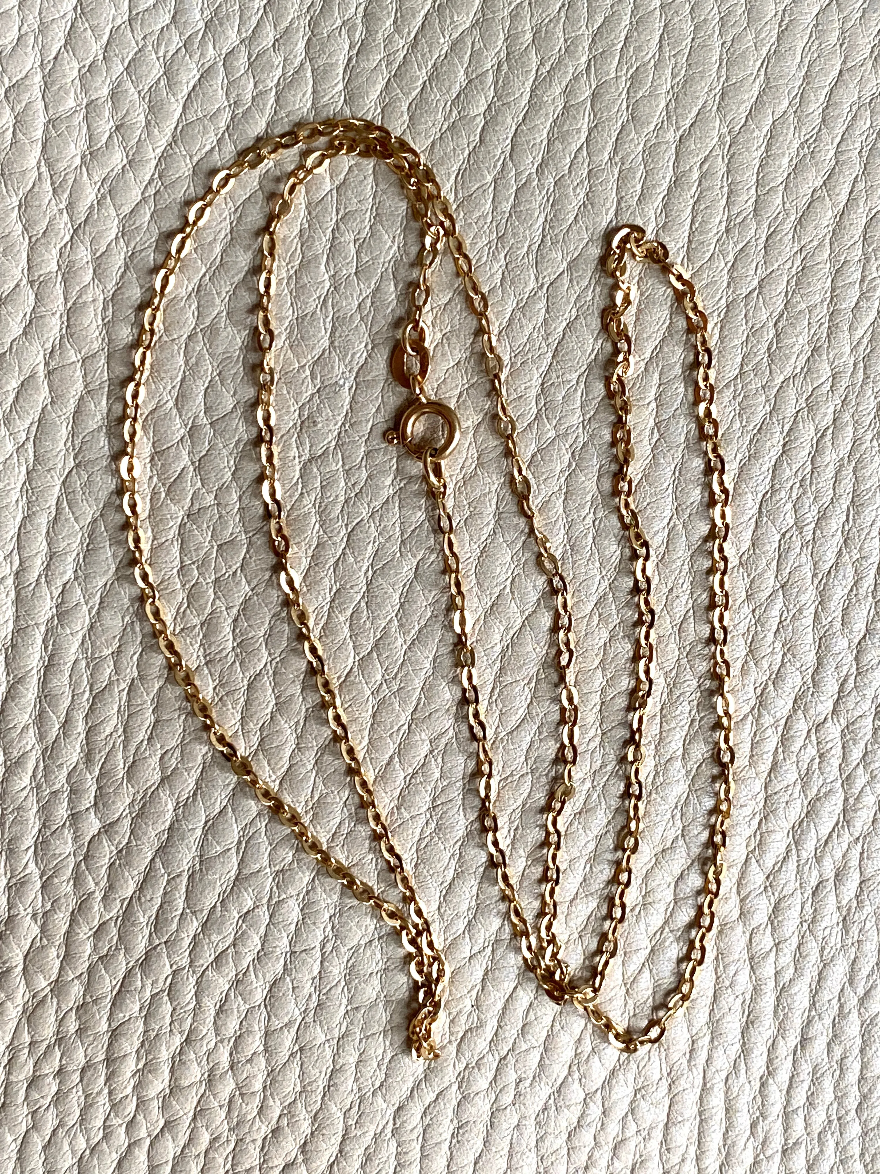 Vintage Italian cable link gold chain necklace - 23 inches of 18k gold