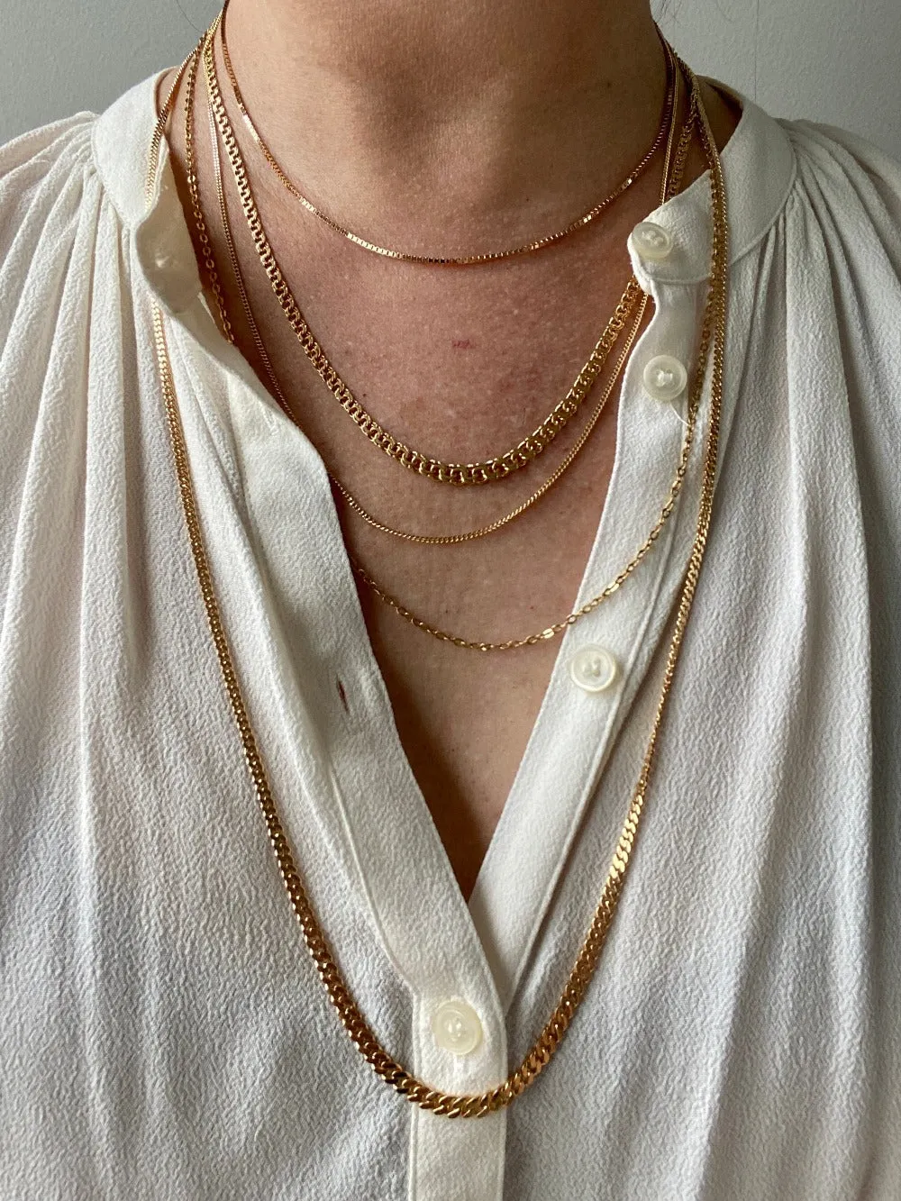 Vintage Italian cable link gold chain necklace - 23 inches of 18k gold