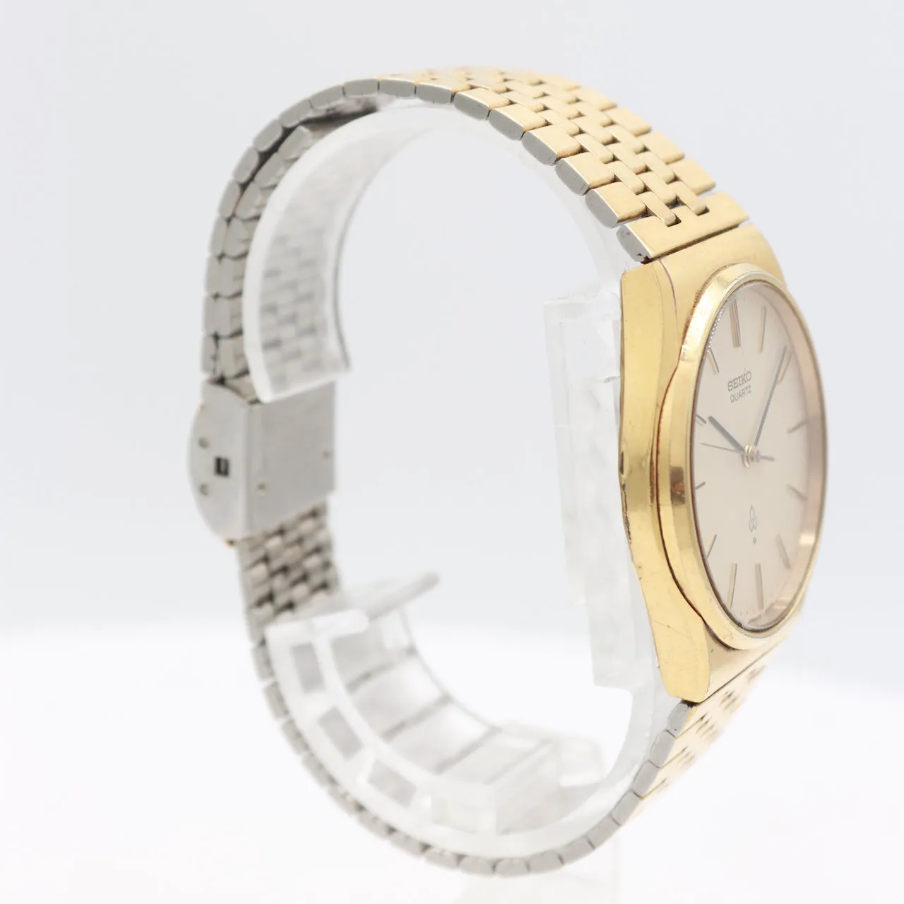 Vintage Seiko 4120-8020 Men's Quartz Wristwatch Japan Steel & Gold Plate