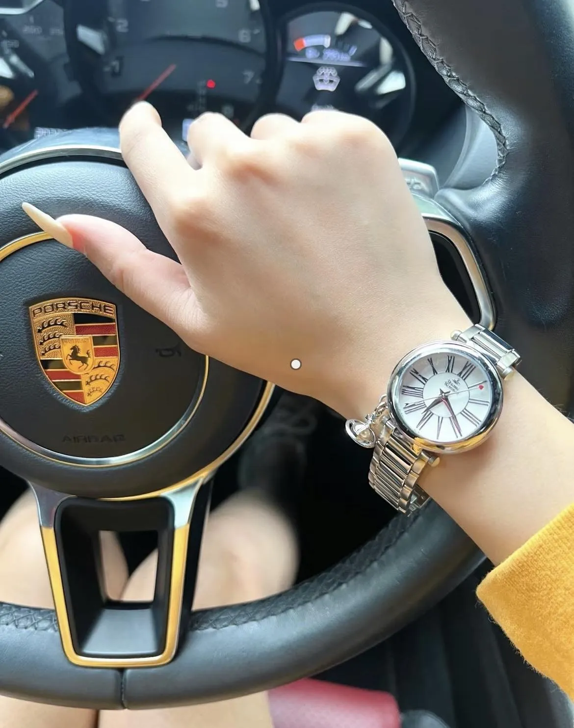 VIVIENNE WESTWOOD WATCHES (02)